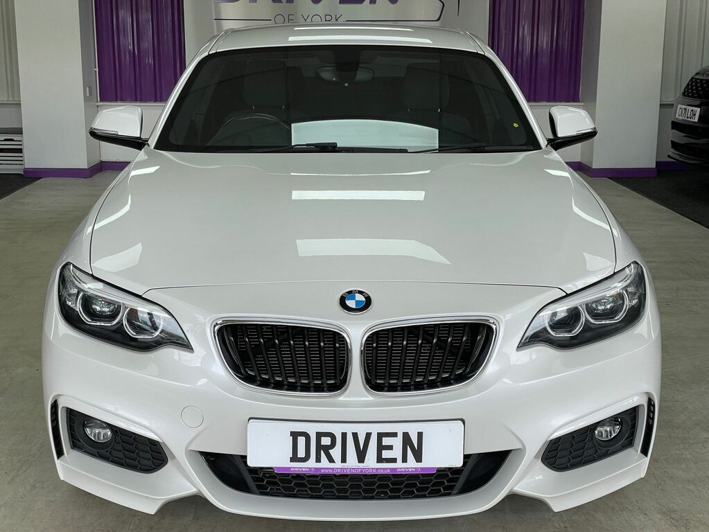 BMW 2 Series Diesel White #5