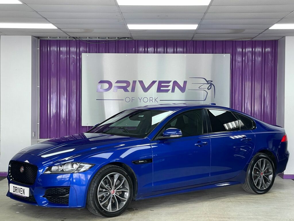 Jaguar XF Diesel Blue