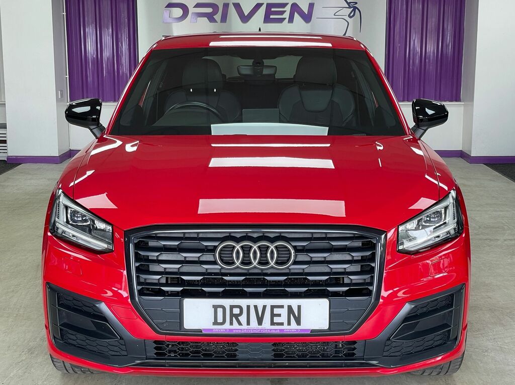 Audi Q2 Diesel SM19ZVN Red #5