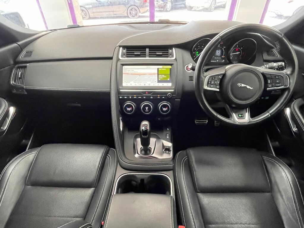 Jaguar E-Pace R-dynamic Se BL19UGW Red #2