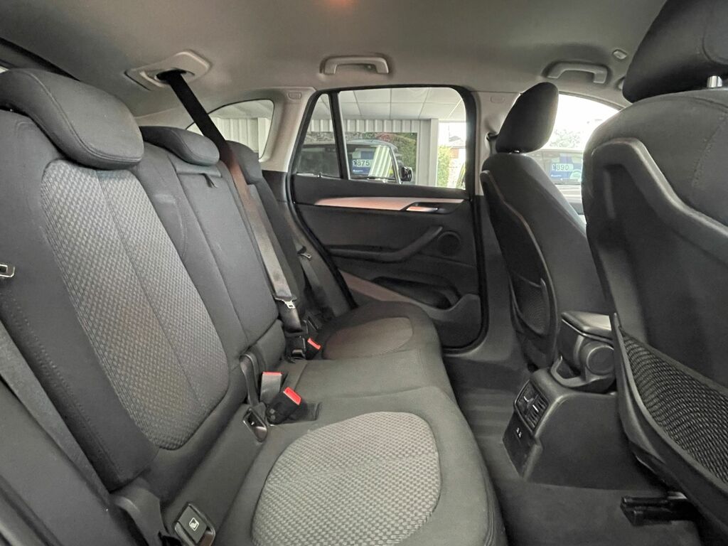 BMW X1 1.5 18I Xline Suv Sdrive Euro 6 Black #23