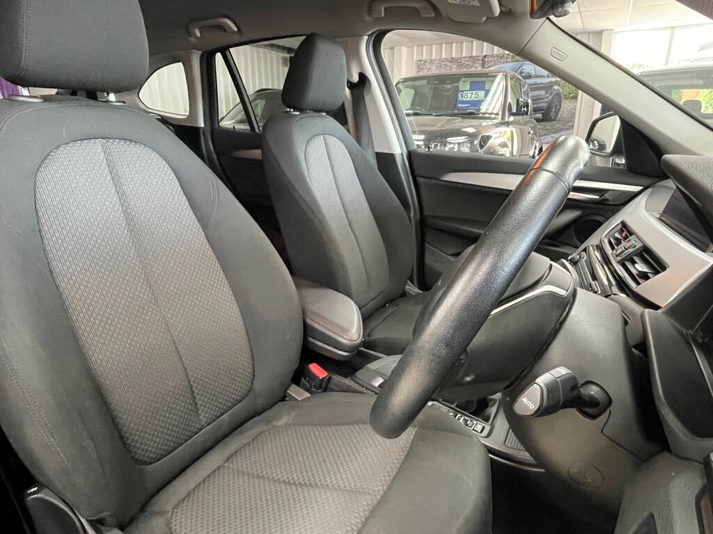 BMW X1 1.5 18I Xline Suv Sdrive Euro 6 Black #21