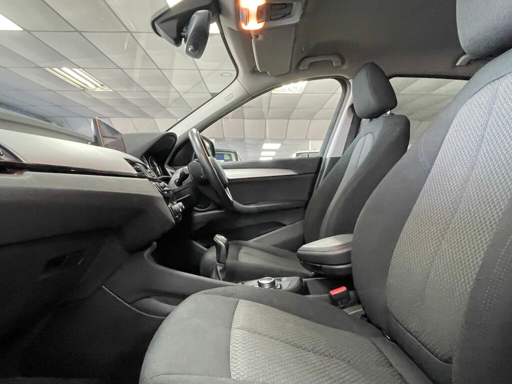 BMW X1 1.5 18I Xline Suv Sdrive Euro 6 Black #27