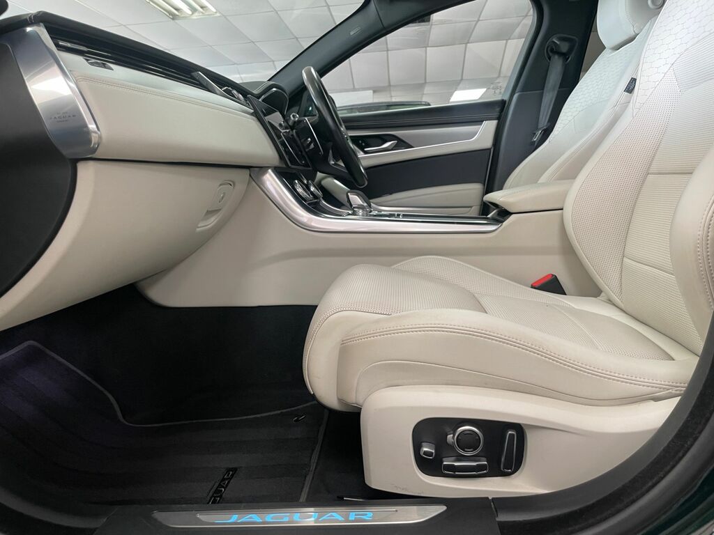 Jaguar XF R-dynamic S Blue #27