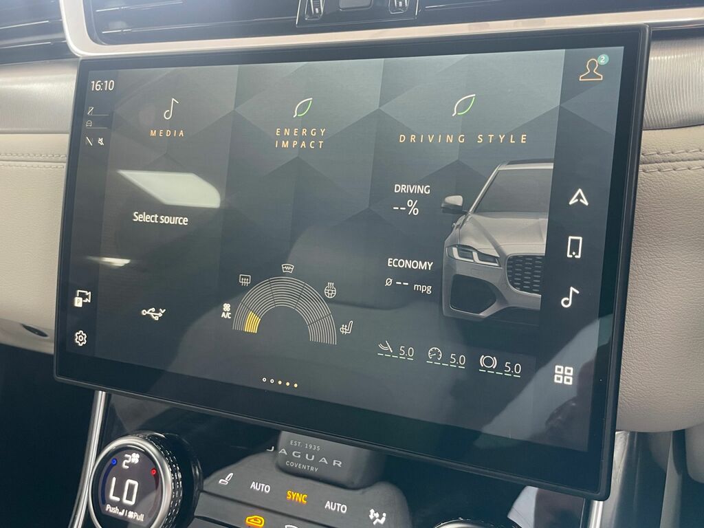 Jaguar XF R-dynamic S Blue #43