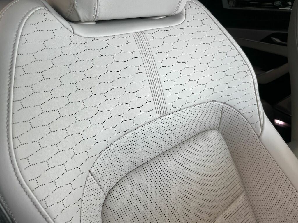 Jaguar XF R-dynamic S Blue #20