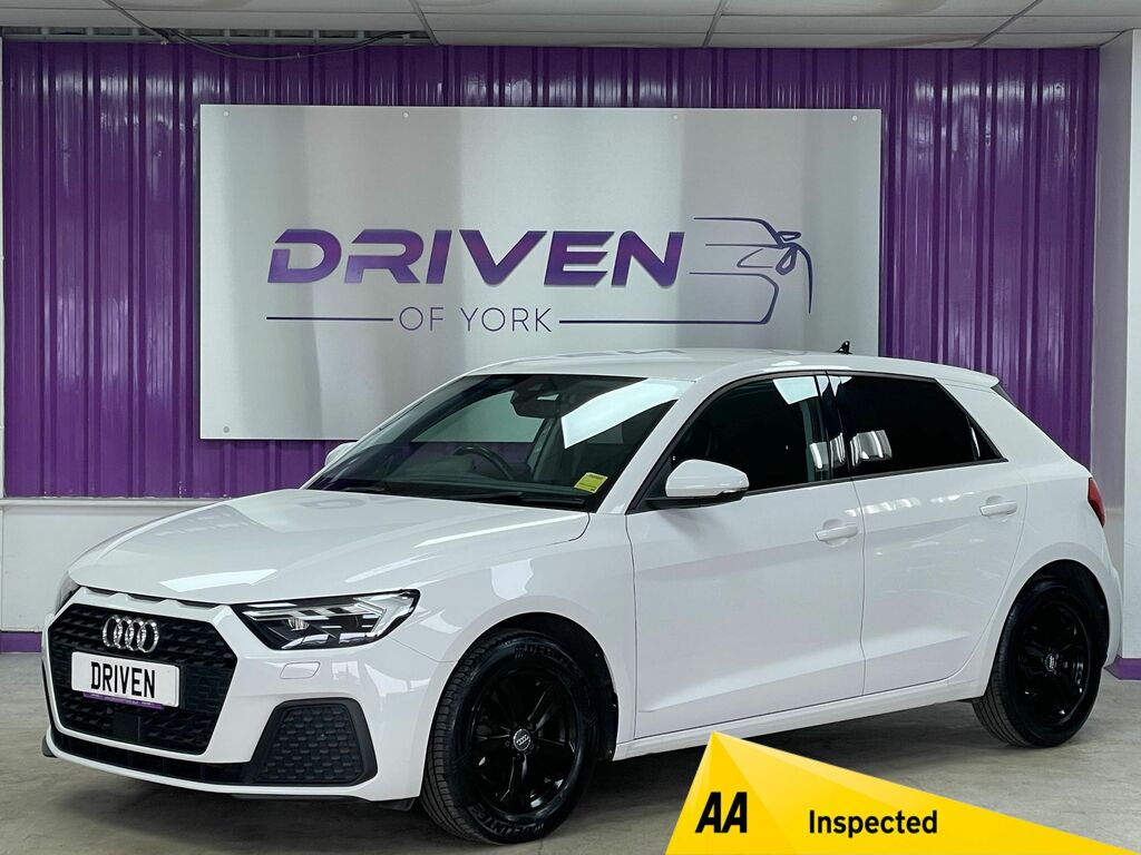 Audi A1 30 Tfsi S Line Green #1