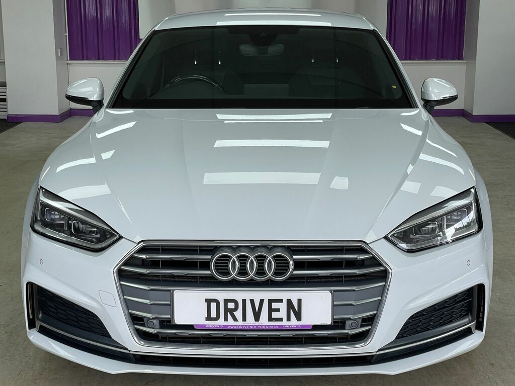 Audi A5 Petrol White #5