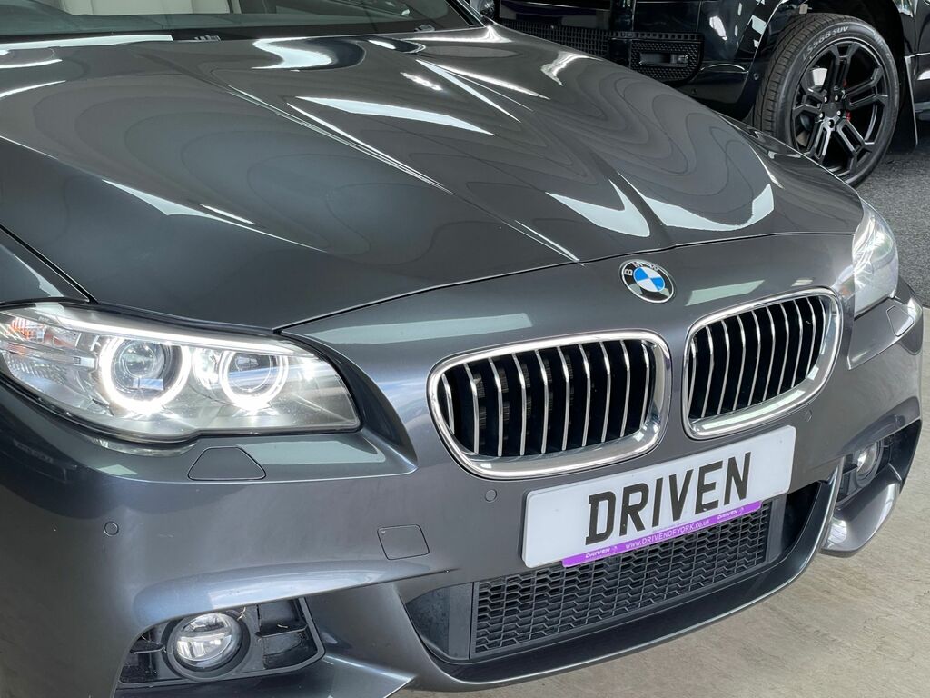 BMW 5 Series Diesel YJ16VKX Grey #3