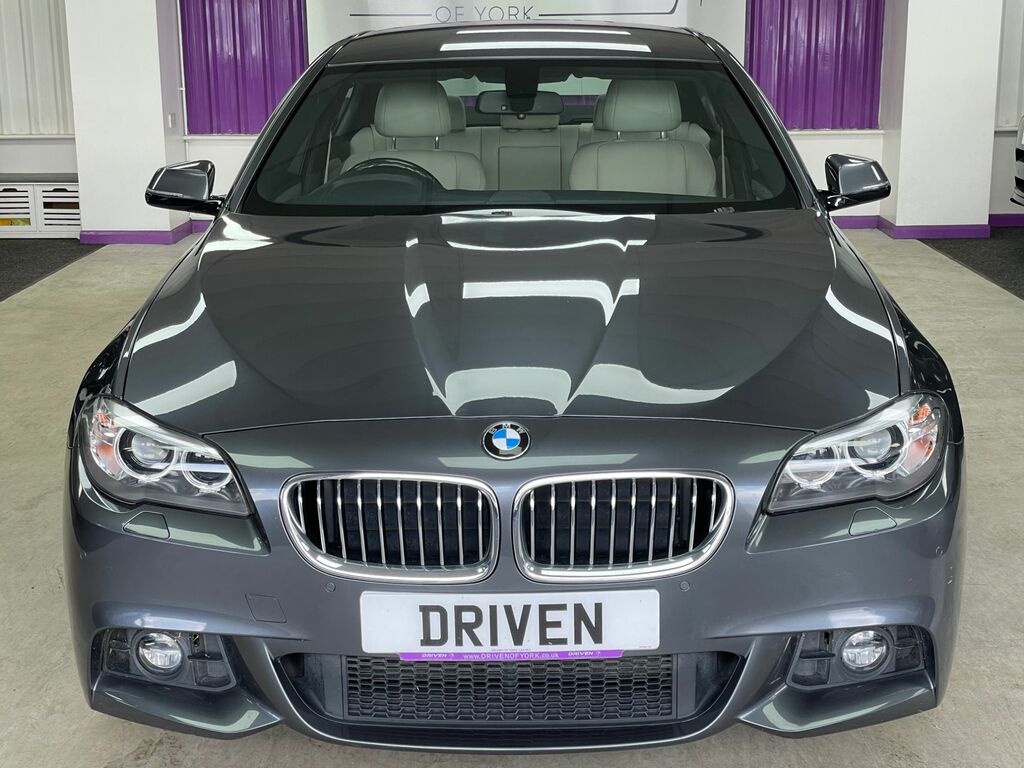 BMW 5 Series Diesel YJ16VKX Grey #5