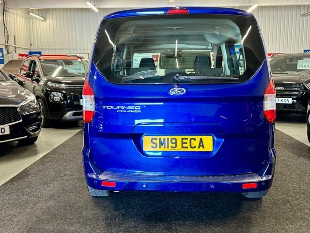 Ford Tourneo Courier 1.5 Tdci Zetec Mpv Euro 6 100 P Blue #5