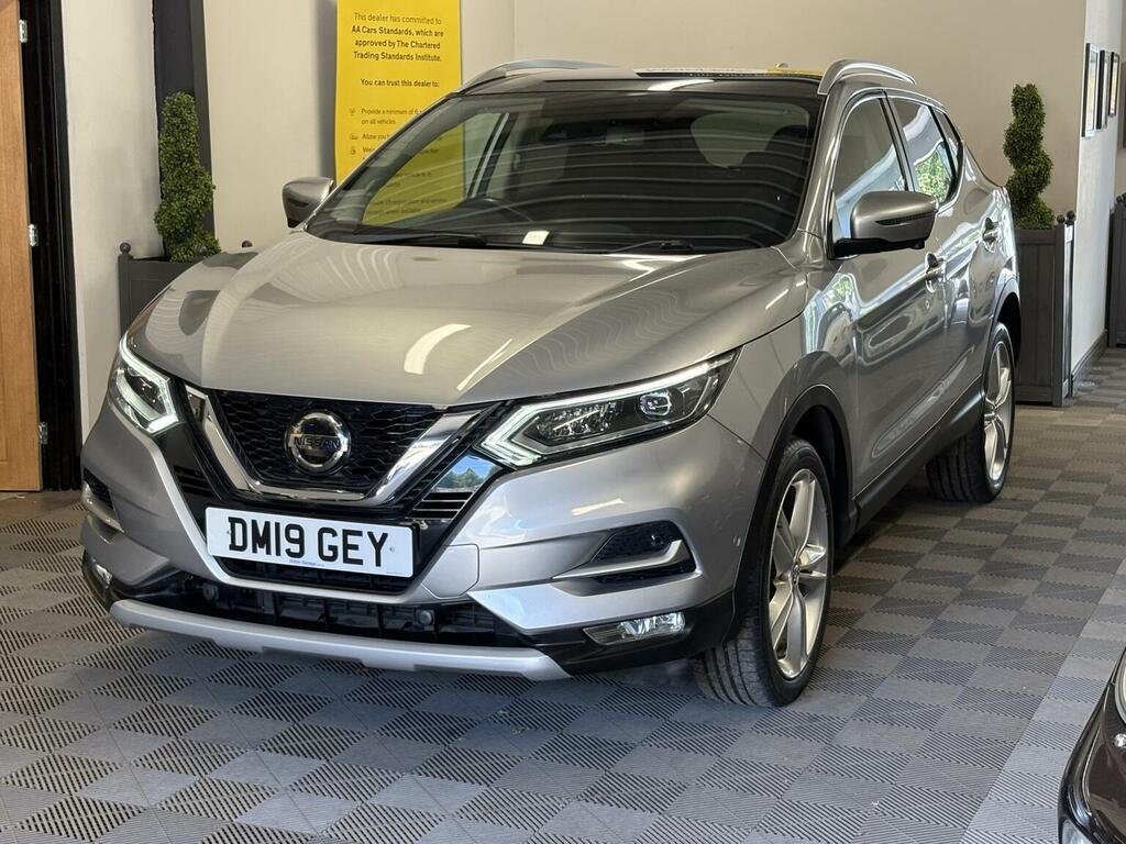 Nissan Qashqai Suv 1.3 Dig-t N-motion Euro 6 Ss 201919 DM19GEY Silver #2
