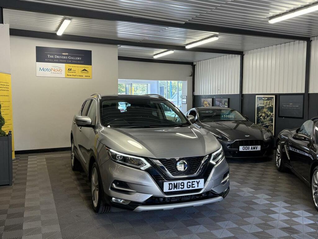 Nissan Qashqai Suv 1.3 Dig-t N-motion Euro 6 Ss 201919 DM19GEY Silver #4