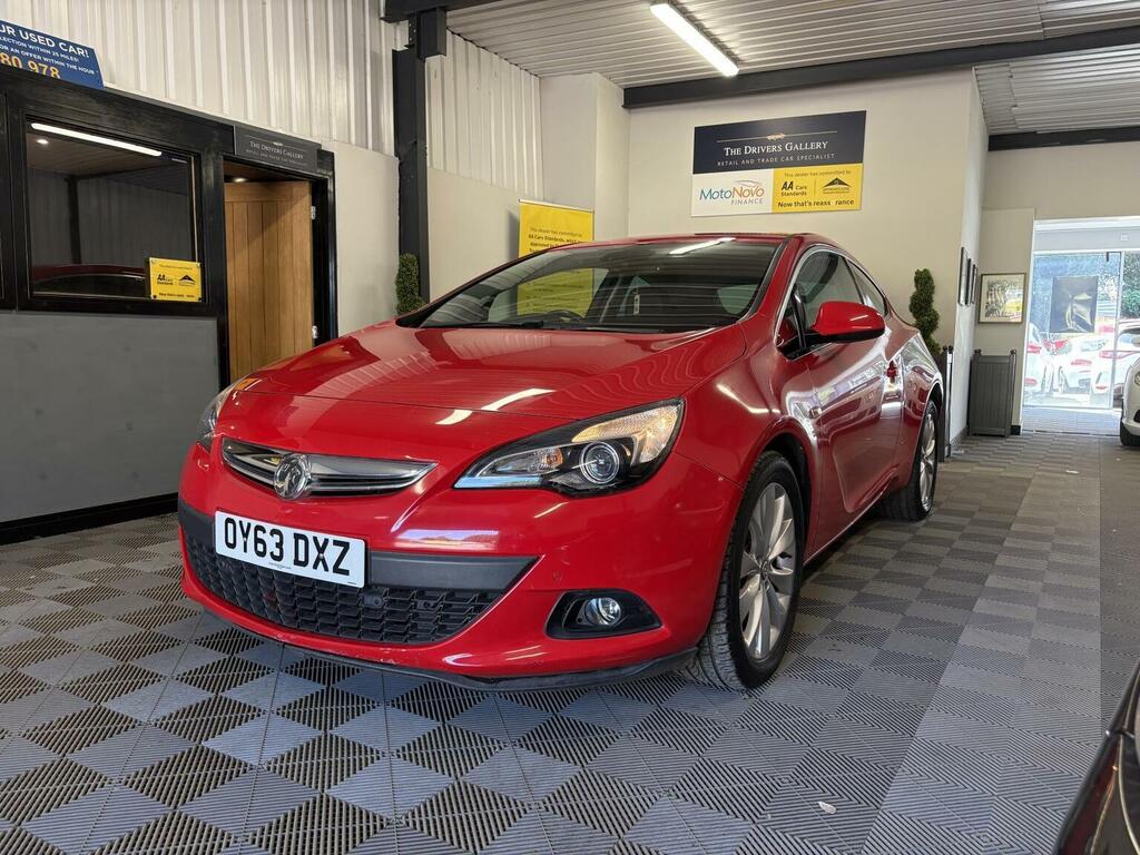Vauxhall Astra GTC Coupe 2.0 Cdti Sri Euro 5 201363 Red #6