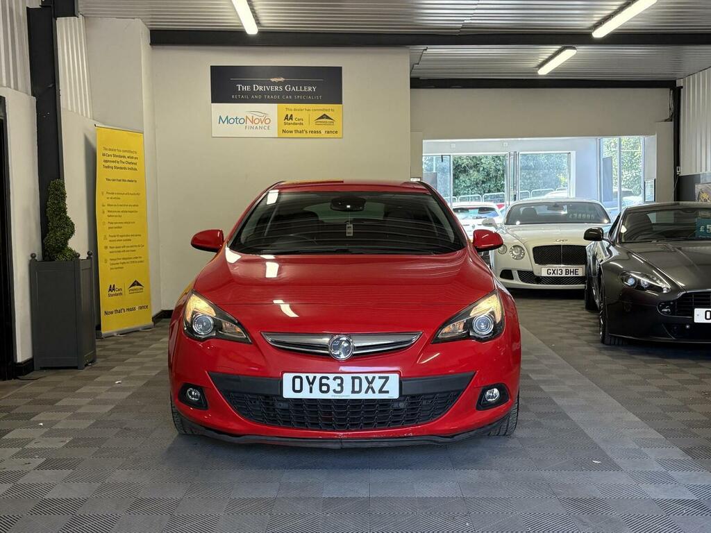 Vauxhall Astra GTC Coupe 2.0 Cdti Sri Euro 5 201363 Red #3