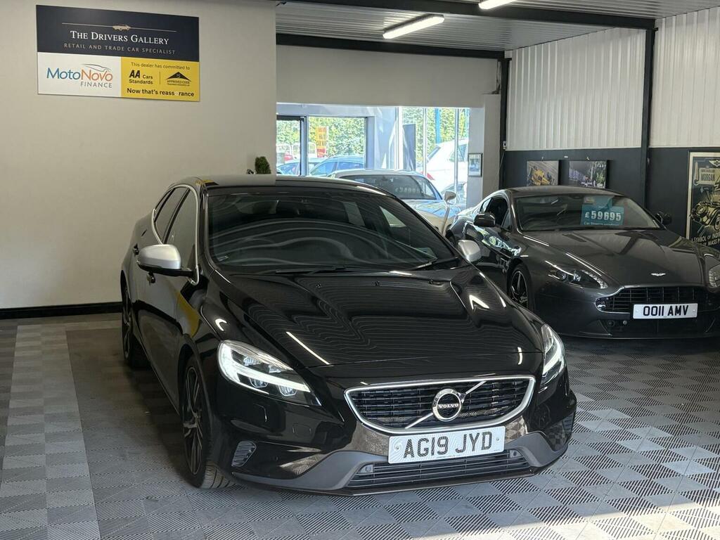 Volvo V40 Hatchback 2.0 T3 R-design Edition Euro 6 Ss AG19JYD Black #5