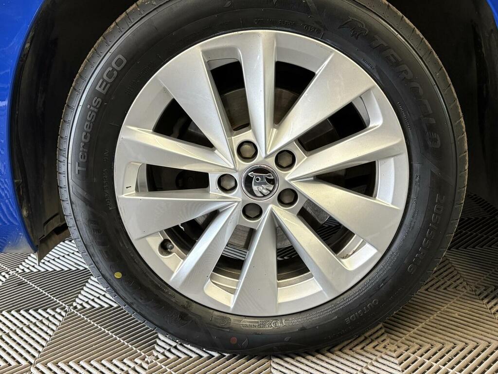 Skoda Scala 1.0 Tsi Monte Carlo Dsg Euro 6 Ss Black #10