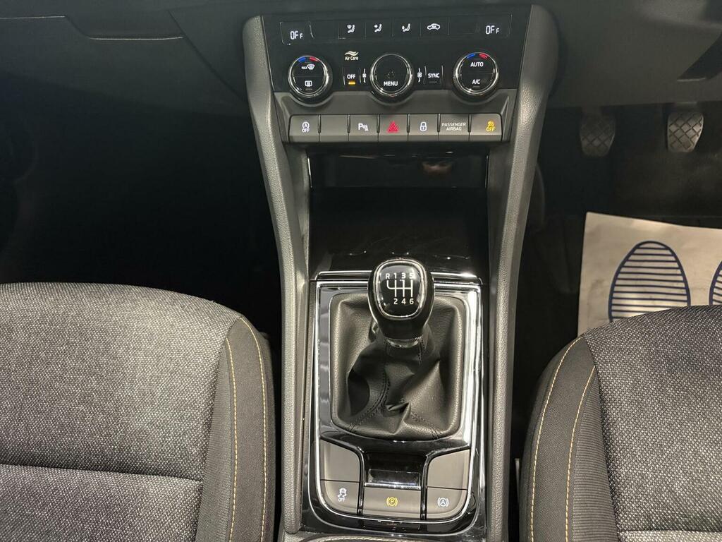 Skoda Karoq 2021 Suv 2.0Tdi 150Ps Se Drive Scr Blue #26