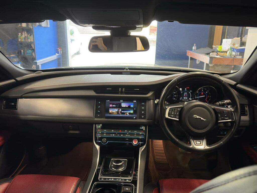 Jaguar XF 2.0D R-sport Saloon Awd Euro 6 S Black #21