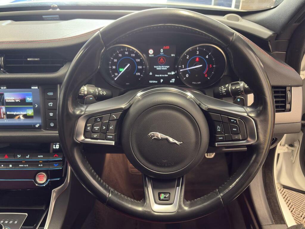 Jaguar XF 2.0D R-sport Saloon Awd Euro 6 S Black #27