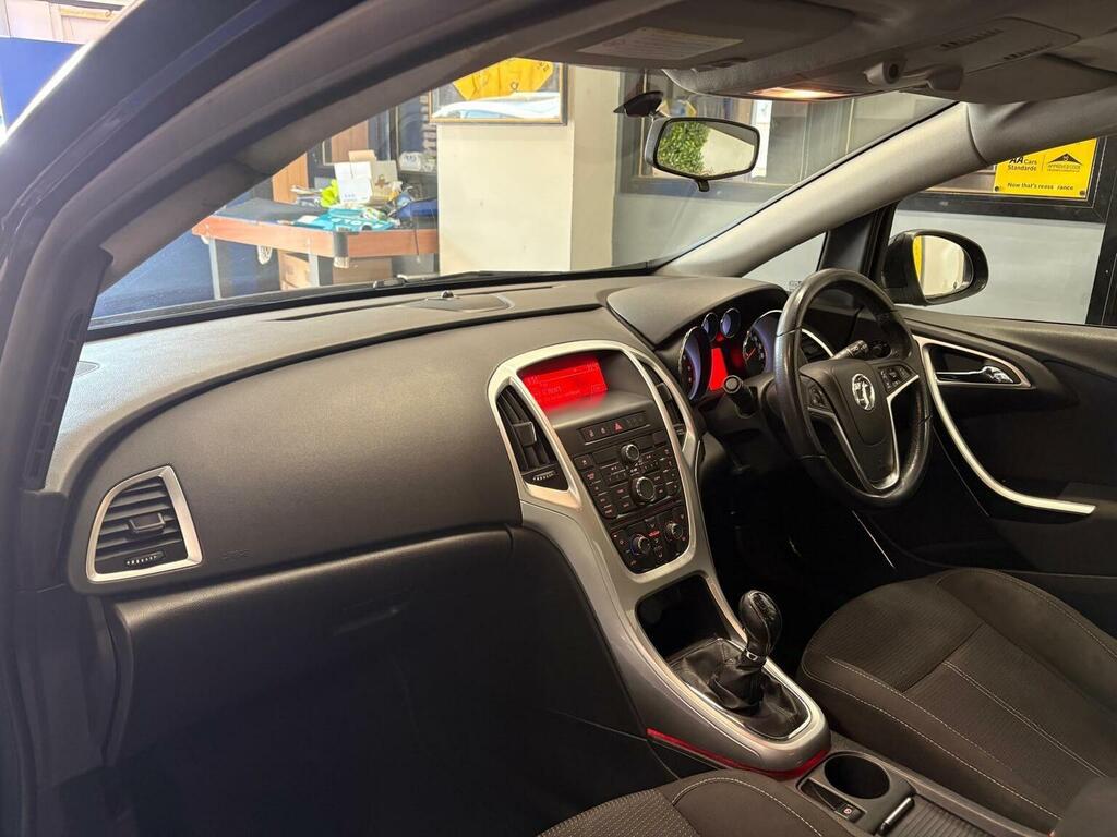 Vauxhall Astra Estate 1.7 Cdti Ecoflex Exclusiv Sports Tourer Eur Grey #32