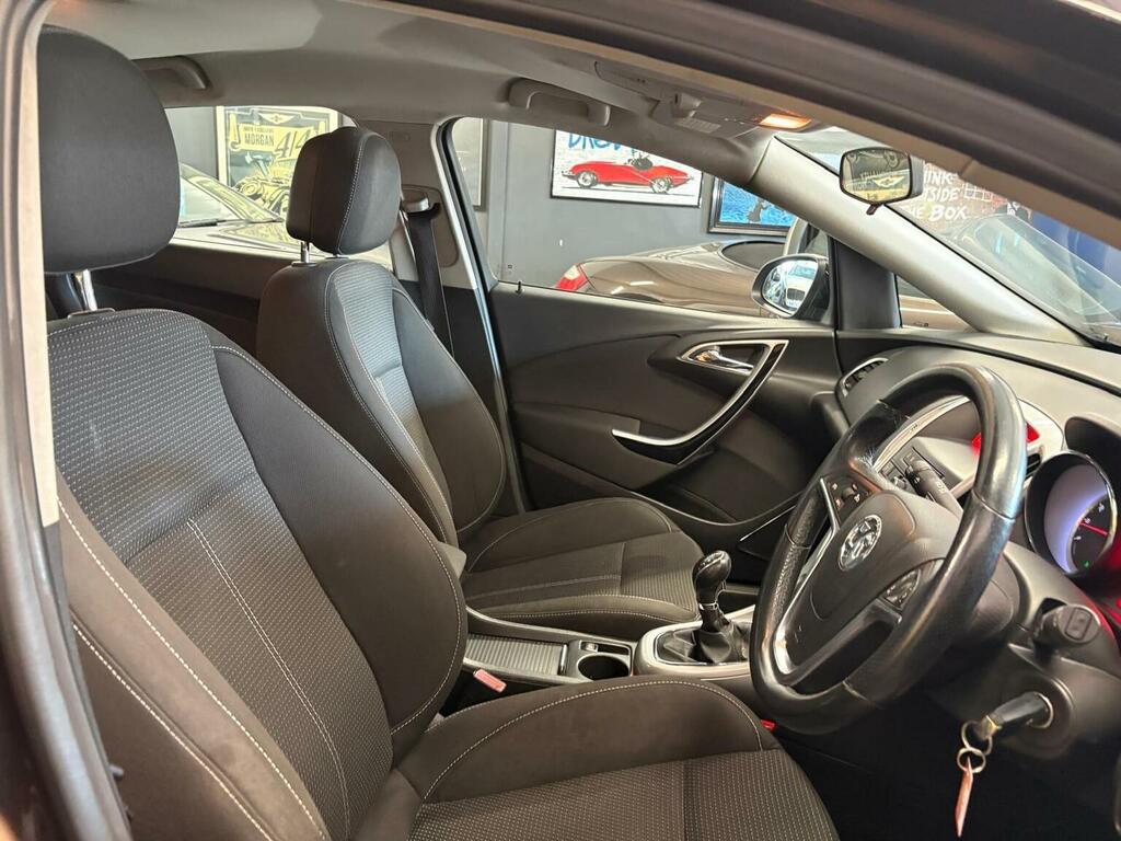Vauxhall Astra Estate 1.7 Cdti Ecoflex Exclusiv Sports Tourer Eur Grey #25
