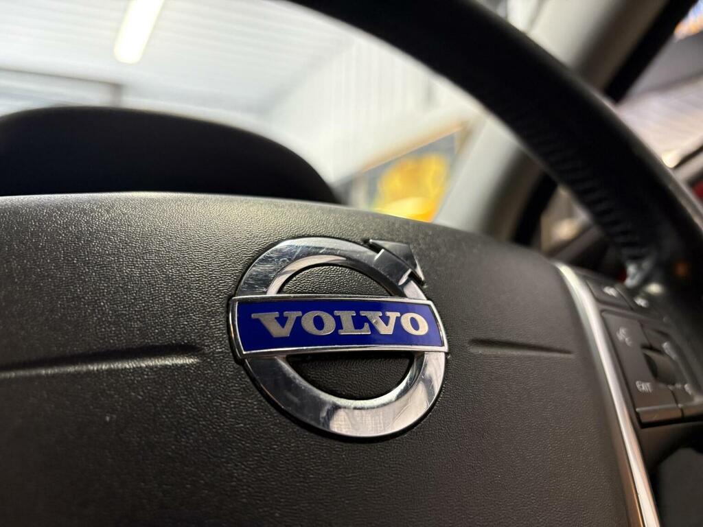 Volvo XC70  Gold #34