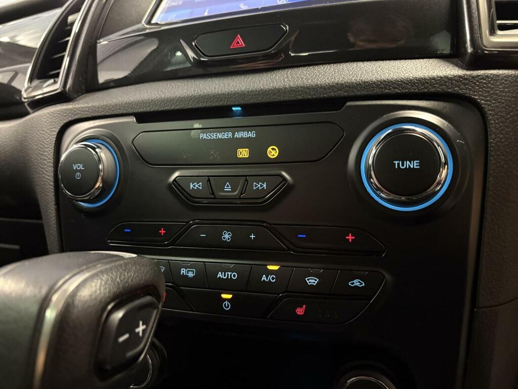 Ford Ranger 2L Wildtrak Silver #38