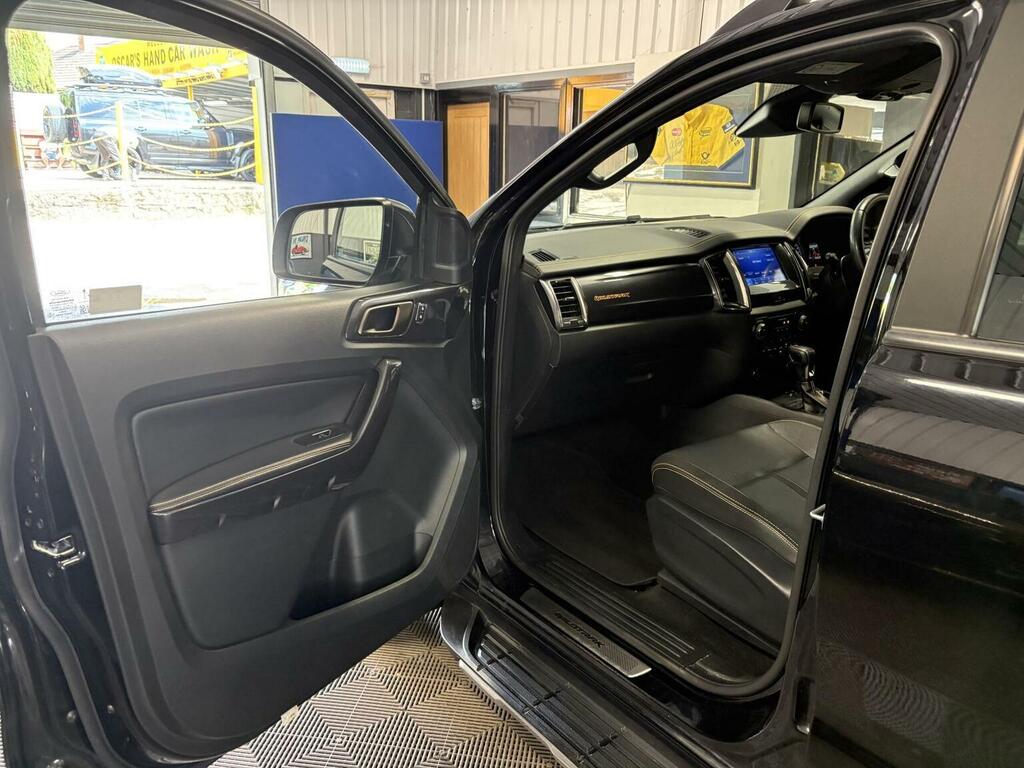 Ford Ranger 2L Wildtrak Silver #40