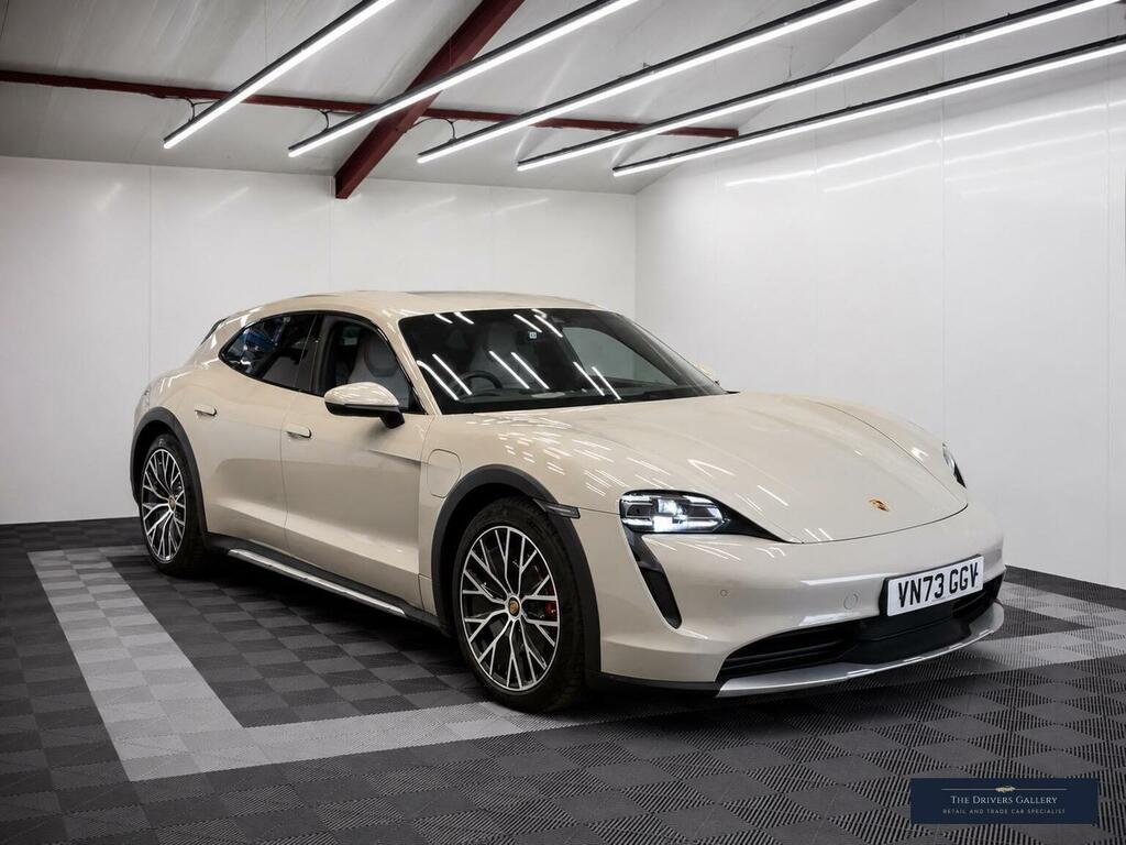 Porsche Taycan Estate Performance Plus 93.4Kwh 4S Cross Turismo A Grey