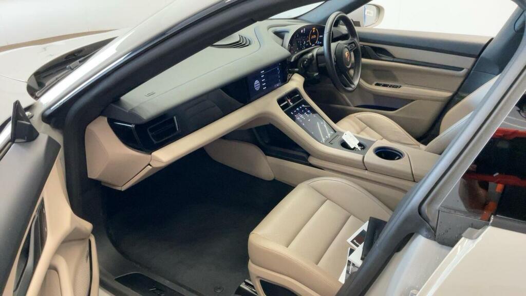 Porsche Taycan Estate Performance Plus 93.4Kwh 4S Cross Turismo A VN73GGV Grey #4