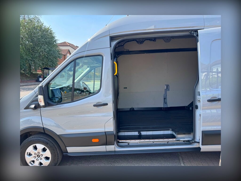 Ford Transit Custom 2.0 350 Ecoblue Limited Panel Van Manua WR75CXV Grey #3