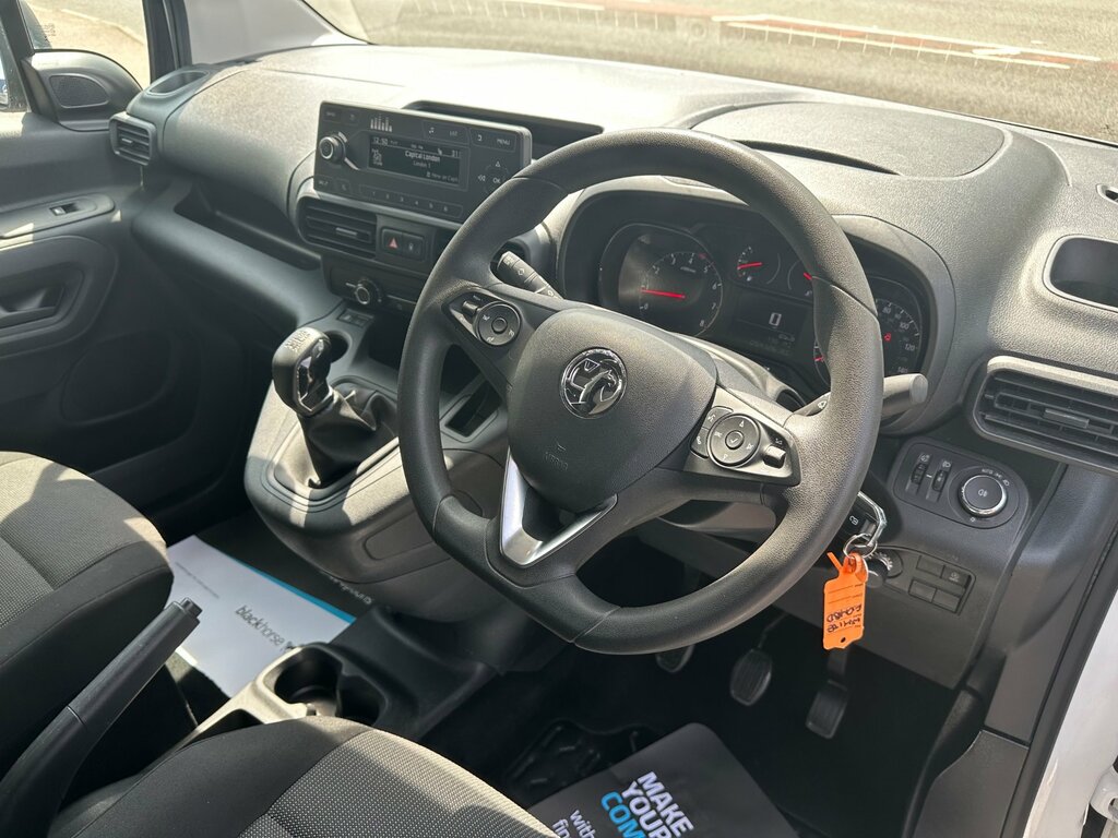 Vauxhall Combo Turbo D 2300 Sportive Panel Van L2 H White #12