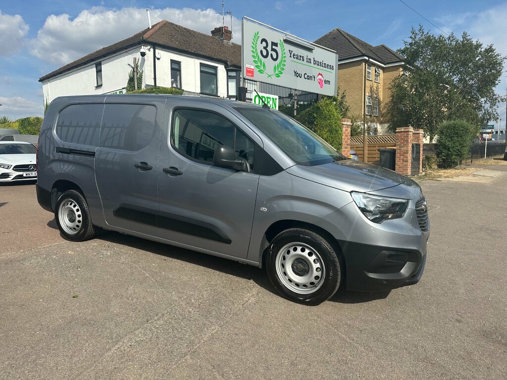Vauxhall Combo 1.5 Turbo D 2300 Prime Panel Van 6Dr Grey