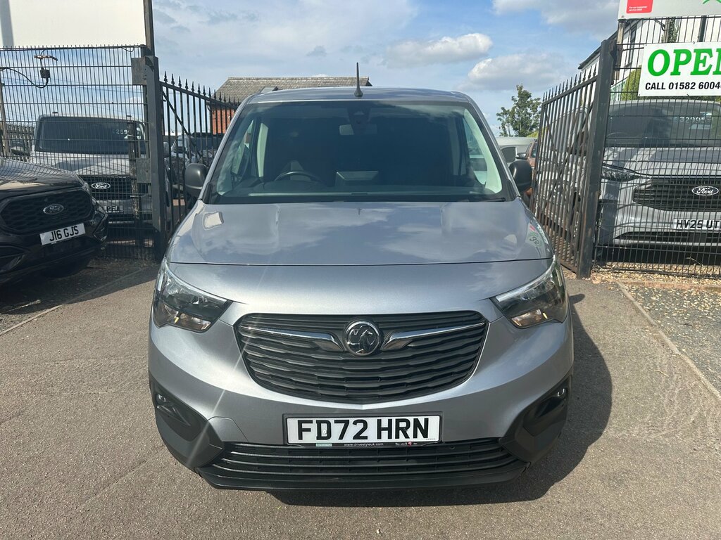 Vauxhall Combo 1.5 Turbo D 2300 Prime Panel Van 6Dr Grey #3