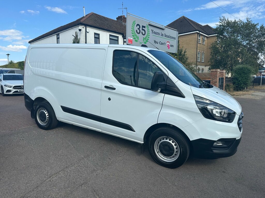 Ford Transit Custom 2.0 300 Ecoblue Leader Panel Van LD23OSS White