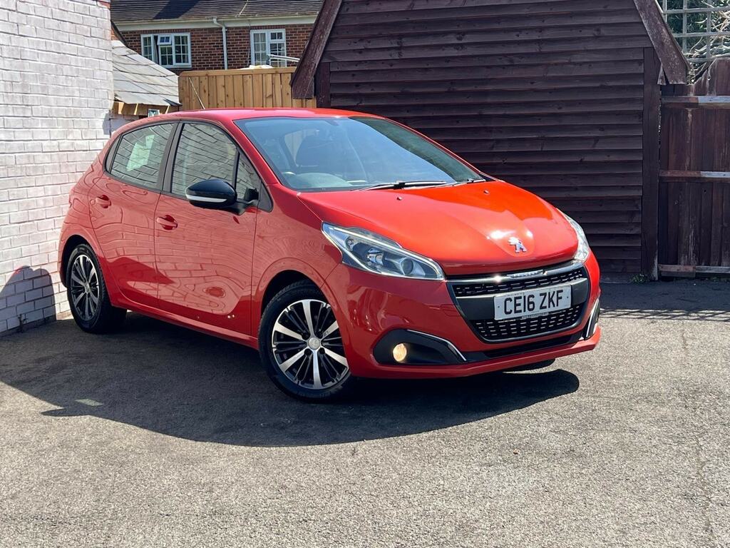 Peugeot 208 1.2 Puretech Xs White Euro 6 CE16ZKF Orange