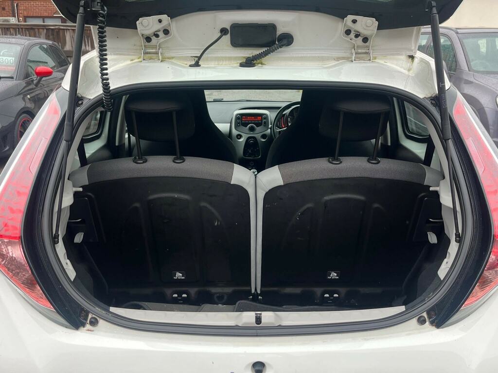 Toyota Aygo 1.0 Vvt-i X-clusiv3 X-shift Euro 6 White #9