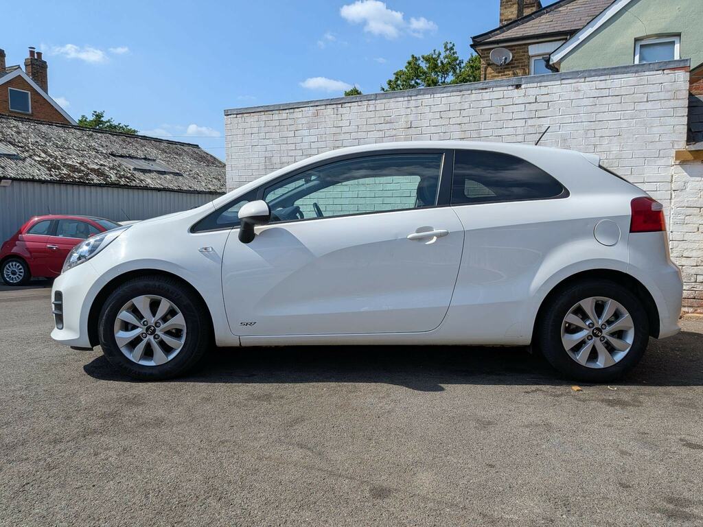 Kia RIO 1.25 Sr7 Euro 6 White #5