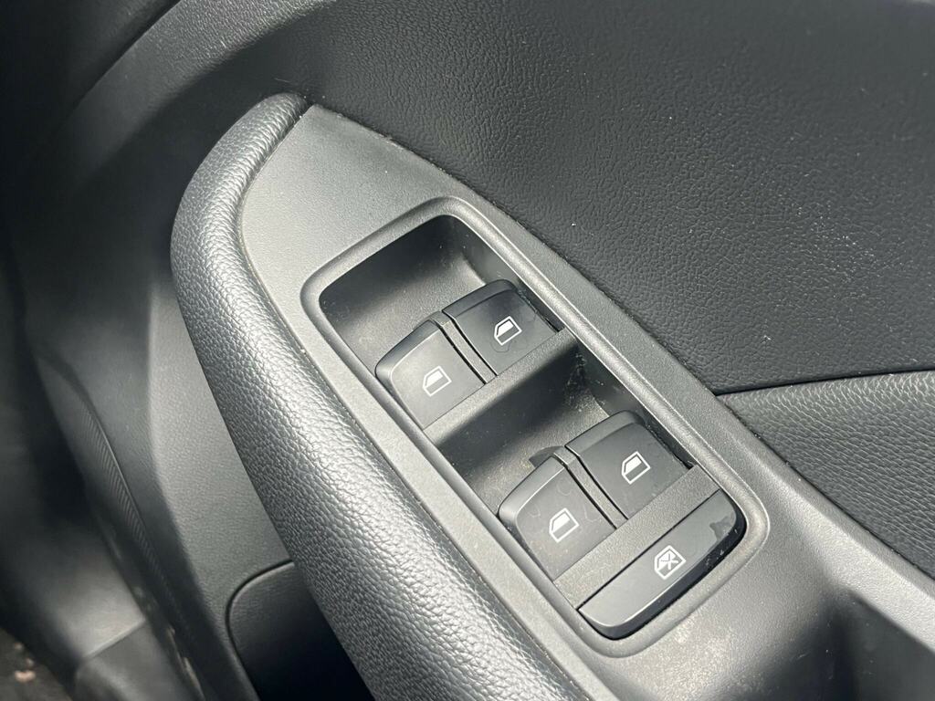 MG ZS 1.5 Vti-tech Excite Black #16