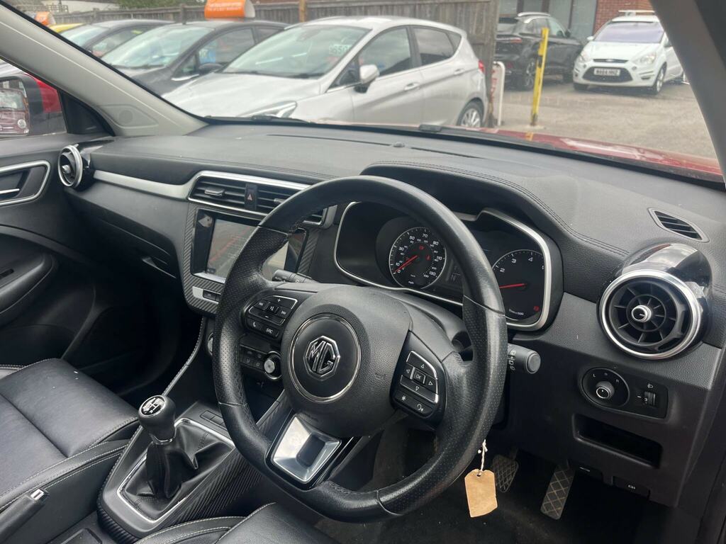 MG ZS 1.5 Vti-tech Excite Black #9