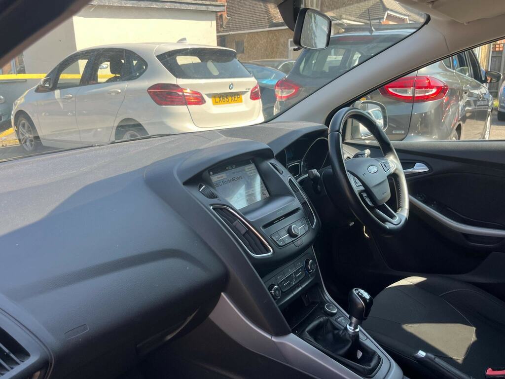 Ford Focus 1.0T Ecoboost Zetec Edition Euro 6 Ss Black #4