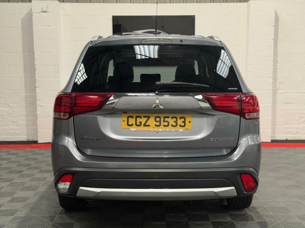 Mitsubishi Outlander 2.0H 12Kwh Gx4hs Cvt 4Wd Euro 6 Ss Black #26