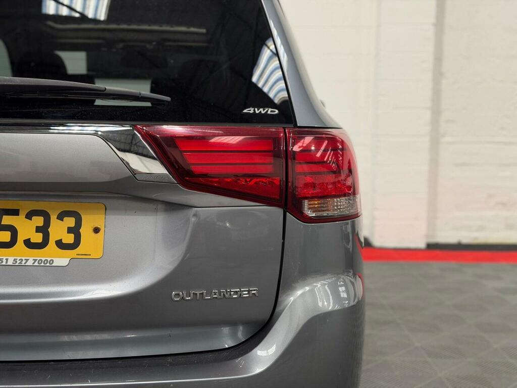 Mitsubishi Outlander 2.0H 12Kwh Gx4hs Cvt 4Wd Euro 6 Ss Black #55