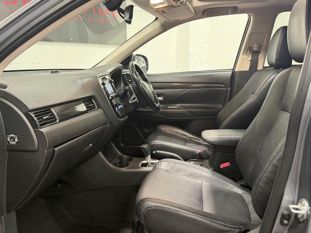 Mitsubishi Outlander 2.0H 12Kwh Gx4hs Cvt 4Wd Euro 6 Ss Black #52