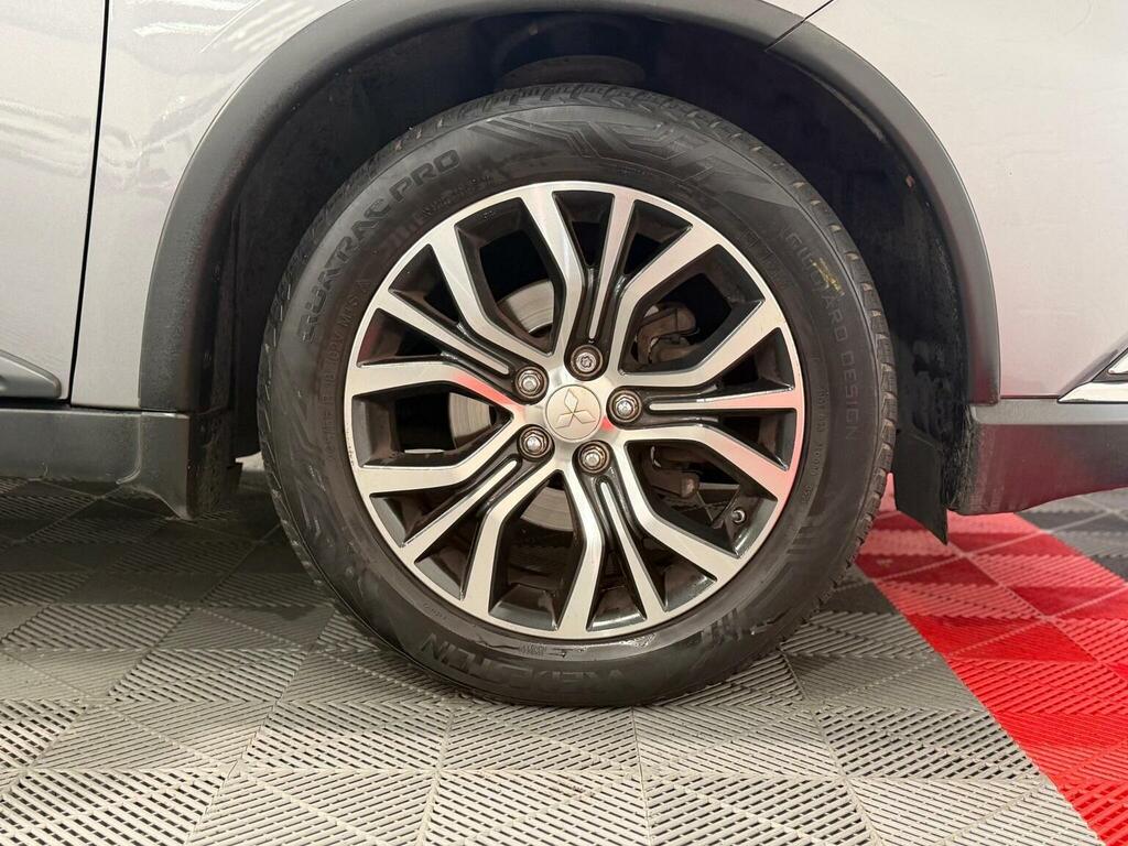 Mitsubishi Outlander 2.0H 12Kwh Gx4hs Cvt 4Wd Euro 6 Ss Black #36
