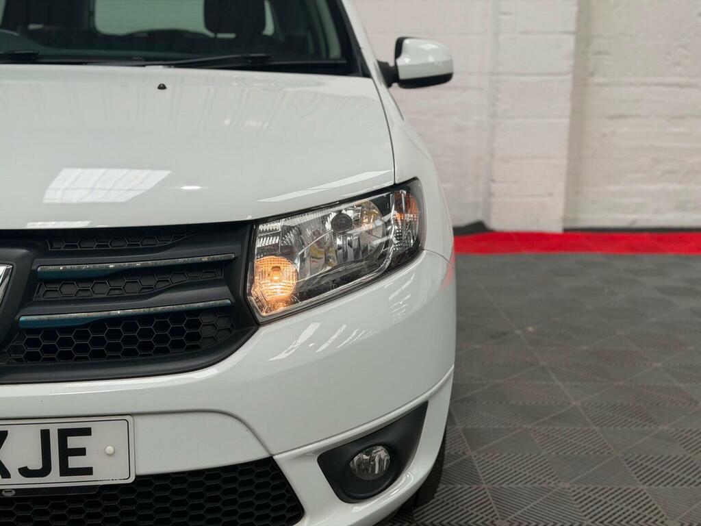 Dacia Logan 0.9 Tce Laureate Euro 6 Ss White #6