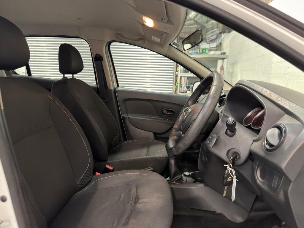 Dacia Sandero 0.9 Tce Ambiance Hatchback Euro White #14