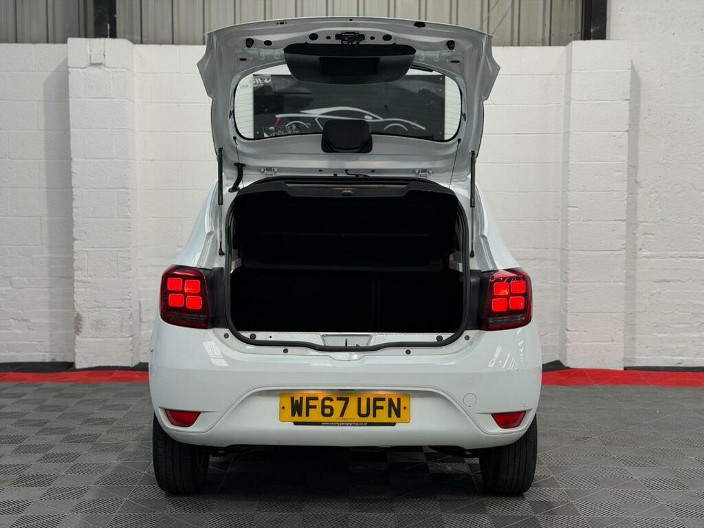 Dacia Sandero 0.9 Tce Ambiance Hatchback Euro White #29
