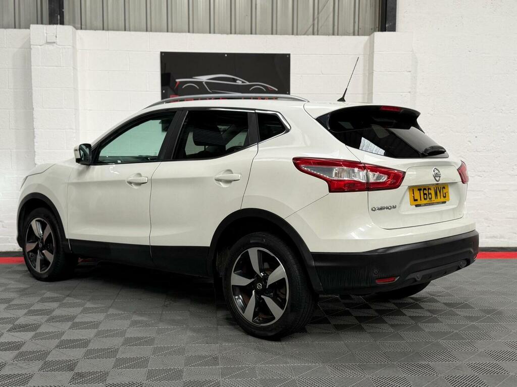 Nissan Qashqai 1.5 Dci N-connecta 2Wd Euro 6 Ss White #4